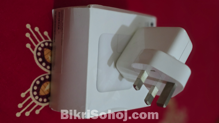 Apple USB-C 30W POWER Adapter